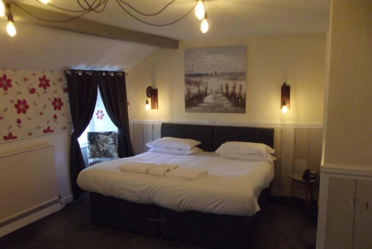 The Liverpool Arms Hotel Beaumaris Extérieur photo